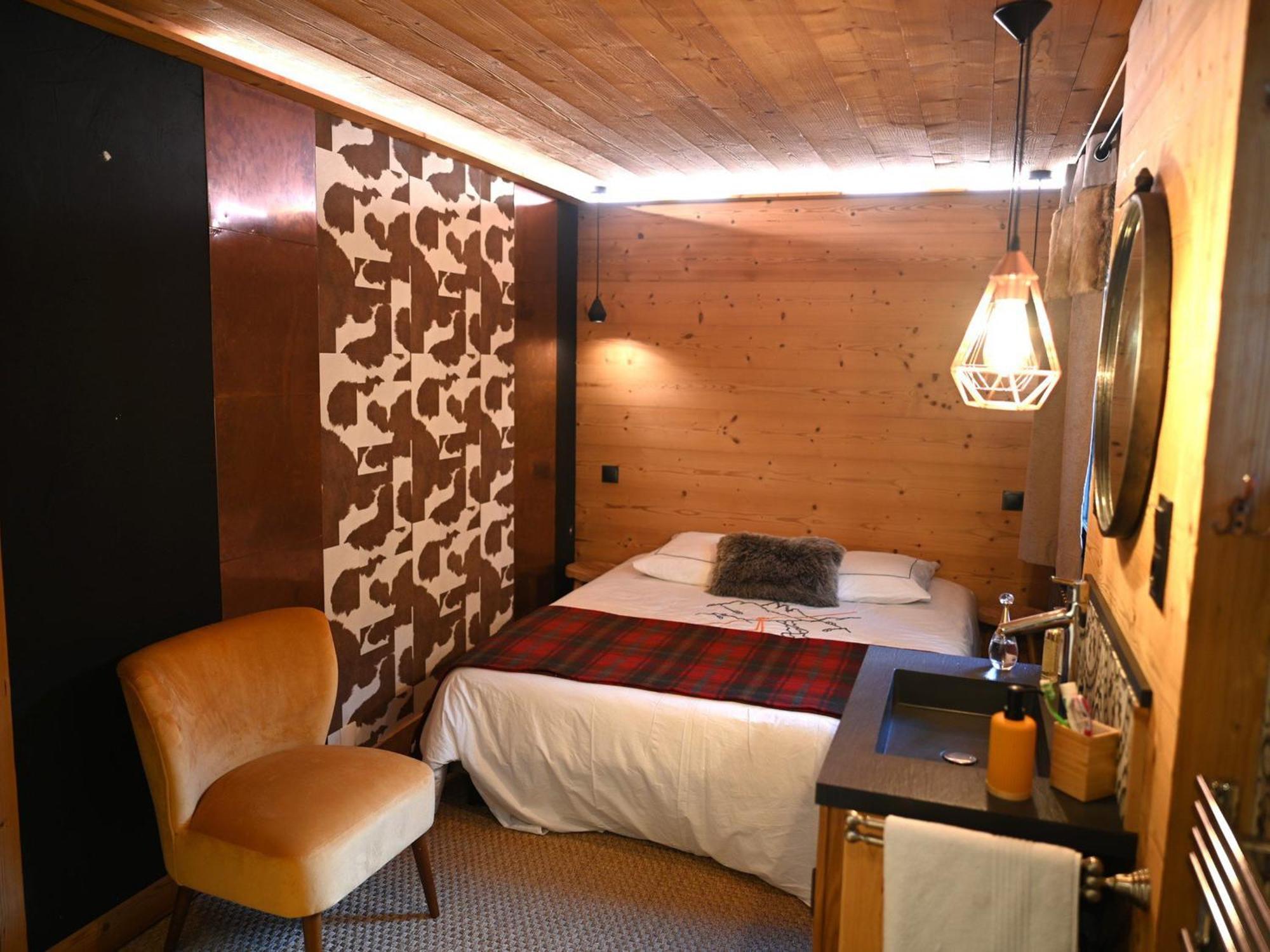 Appartement 2 Chambres Proche Pistes Avec Balcon Et Parking - Fr-1-459-181 ラ・クリュサ エクステリア 写真