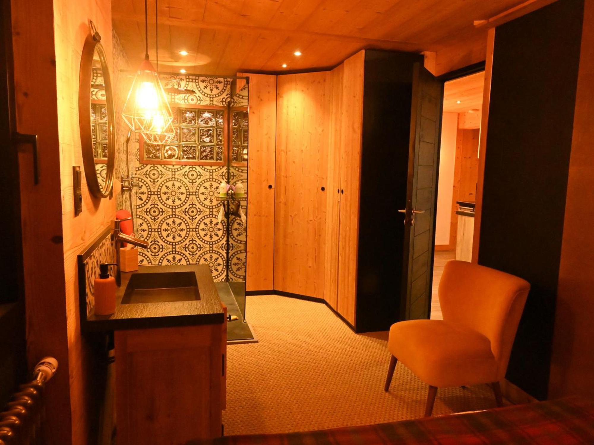 Appartement 2 Chambres Proche Pistes Avec Balcon Et Parking - Fr-1-459-181 ラ・クリュサ エクステリア 写真